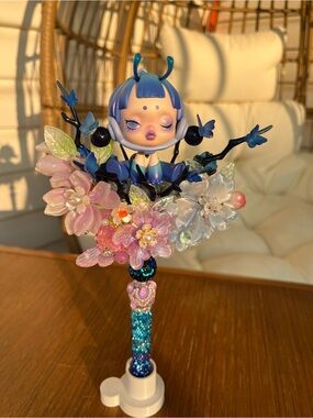 Authentic Skullpanda - the Blue Morpho beaded pen on Moon (comes w card)